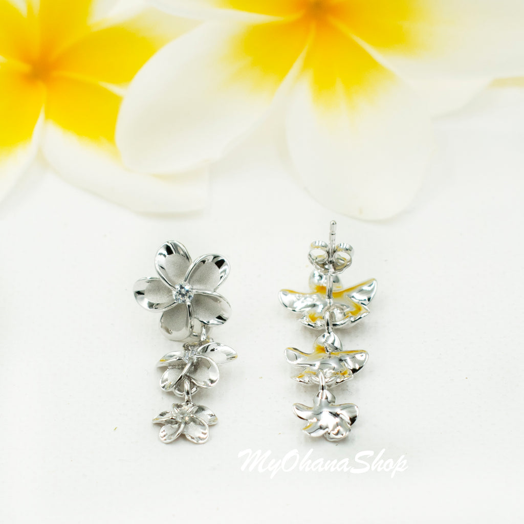 Sunflower Style Real Moissanite Round Cut D/VVS Stud Earrings In S925 Sunflower Style Real Moissanite Round Cut D/VVS Stud Earrings In S925