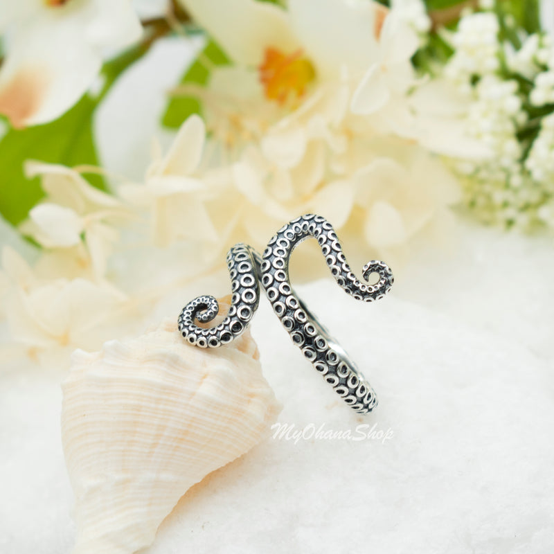 925 Sterling Silver Octopus Tentacles Ring. 25mm Wide Wraparound, Adjustable For Middle, Midi, Index, Thumb Rings. Sea Life Octopus Jewelry Gift.